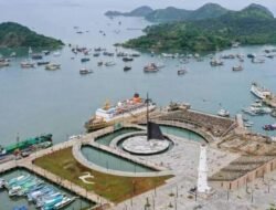 Waterfront City Labuan Bajo Gerbang Utama Taman Nasional Komodo