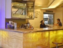 Amos Cozy Hotel & Convention Hall Pilihan Utama Akomodasi Elegansi dan Kenyamanan di Tengah Kota Metropolitan Jakarta
