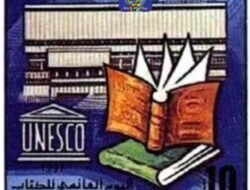 Selamat Hari Buku Sedunia : Read Your Way