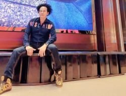 Maestro Batik Nanang Sharna Sukses Mengemban Misi Budaya ke Bangkok dan Paris