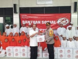 HUT Bhayangkara ke-78, Kapolsek Makasar Berikan Bansos Yayasan Yatim Piatu Nurul Hikmah