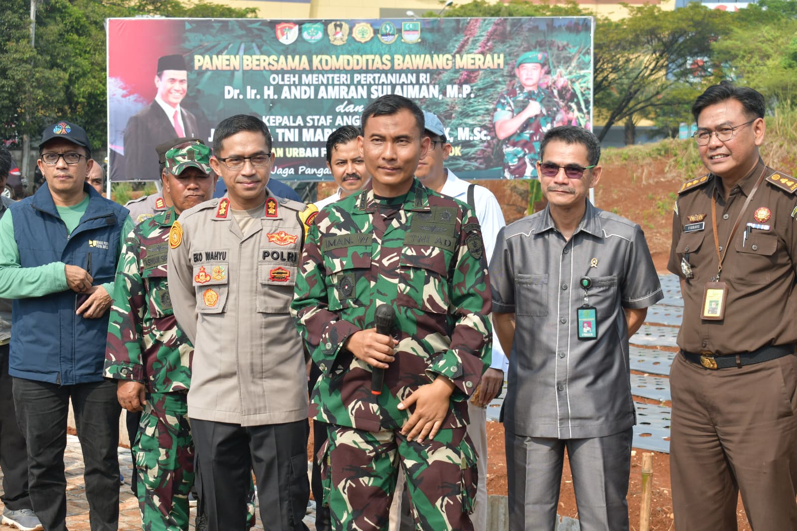 Dandim 0508/Depok Berkesempatan Presentasi secara Online dihadapan Menpan dan Pimpinan TNI AD