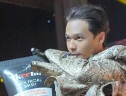 Luar Biasa … Muhammad Hakim Gandeng Tharig Halilintar Perkenalkan Keem Skincare Tepat di Usia 17 Tahun