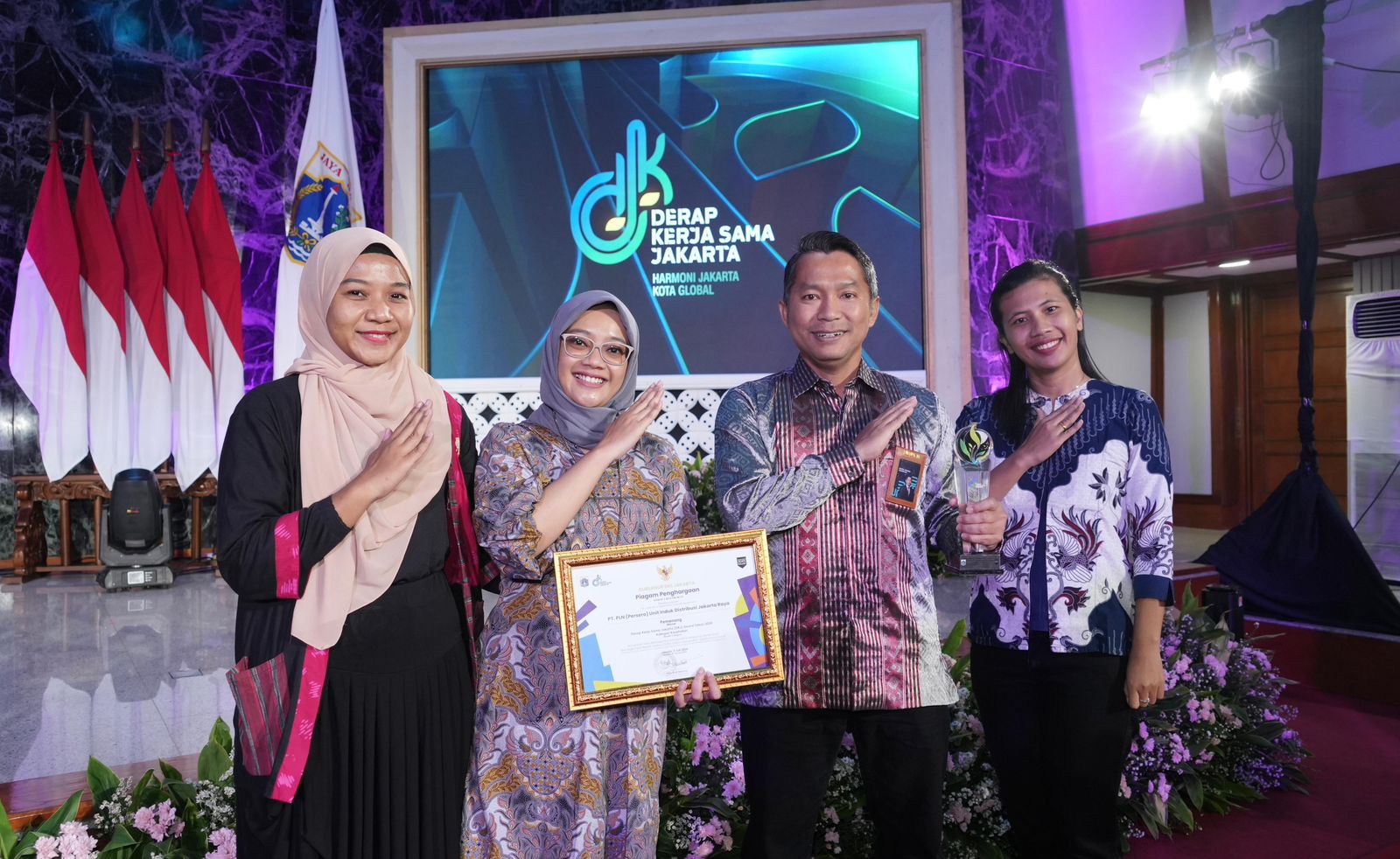 Desa Berdjamur PLN UID Jakarta Raya Raih Penghargaan DKJ Award 2024