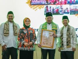 Dewan Adat Badan Musyawarah Betawi Berikan Gelar Kehormatan “Abang Betawi” kepada Ketua DPD RI