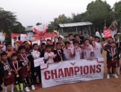 Meriah Peringatan HUT RI ke-79 RW 18, Cileungsi Kidul : Pawai Sepeda Hias hingga Final Sepak Bola U-14, Warga RT 03 Rebut Piala RW Cup