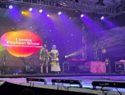 Petugas Lapas Kotabaru Juara II Dalam Siring Laut Fashion Week Festival 2024, Menggunakan Kain Sasirangan Produk Warga Binaan