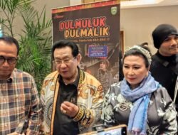 Anwar Fuady, Dul Muluk : Tahun Depan Bakal Buat Sekuel Baru Dul Muluk dan Dul Malik Lagi atau …. Dah deh Tonton Filmnya Dulu !