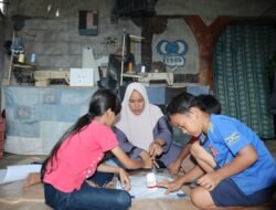 Nasabah PNM Mekaar Mengajar dan Berkarya, Mewujudkan Impian di Bantar Gebang