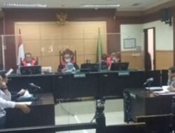 Sidang Gugatan Ganti Rugi Mat Solar Ditunda, Hakim Minta Perbaikan Administrasi