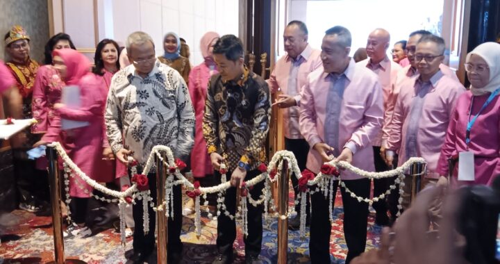 ARSSI Hadirkan Seminar Nasional XII dengan Tema “Strategi Fasilitas Kesehatan Menghadapi Tantangan Era Digitalisasi 2025