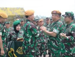Kasad TNI AD Terima Brevet Master Gunner di Latbakjatrat Arhanud Kebumen