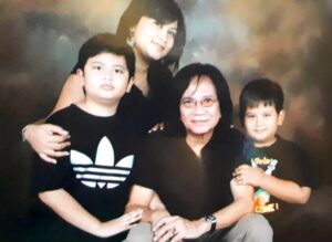 Bonita Istri Personel Koes Plus Cerita Keluarga & Karier