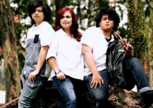 Bonita Istri Personel Koes Plus Cerita Keluarga & Karier