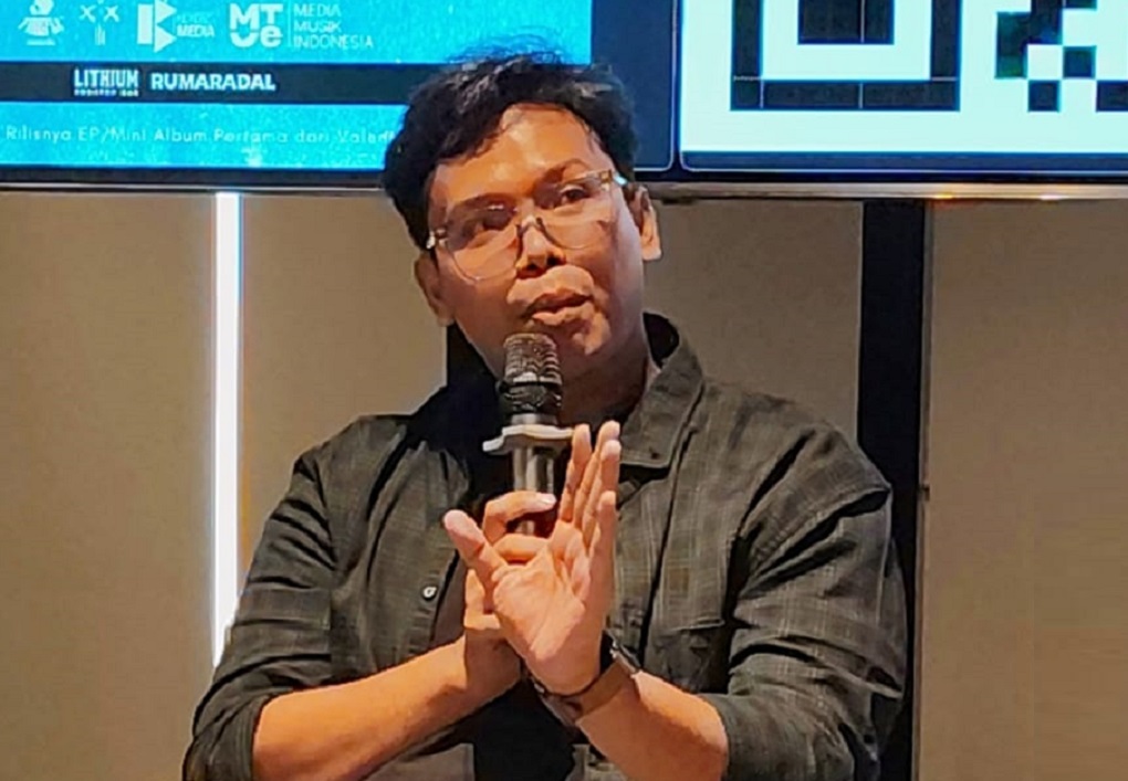 Valent Duga Rilis EP Latihan Bahagia, Kisah Luka & Penerimaan