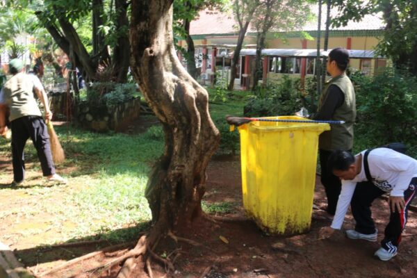 Klien Pemasyarakatan Turun ke Lapangan: Bapas Jakbar Perkuat Pemidanaan Humanis dan Restoratif