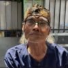 Diding Boneng Memilih Panggung Kecil, Kelas Sederhana, dan Rumah Tua, Di Sanalah Api Pengabdian Tetap Menyala