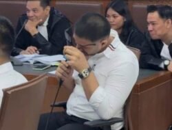 Ammar Zoni Menangis, Akui Kesalahan Kasus Narkotika di Rutan Salemba