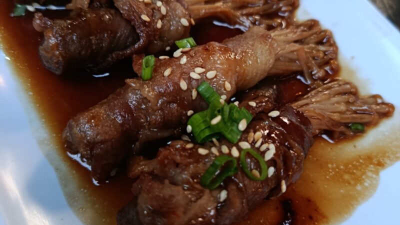 Inay Koto : Ramen Steak “Enoki Beef Roll” Nggak Cuman Lezat, Tapi Sarat Perjuangan dan Cinta Seorang Ibu
