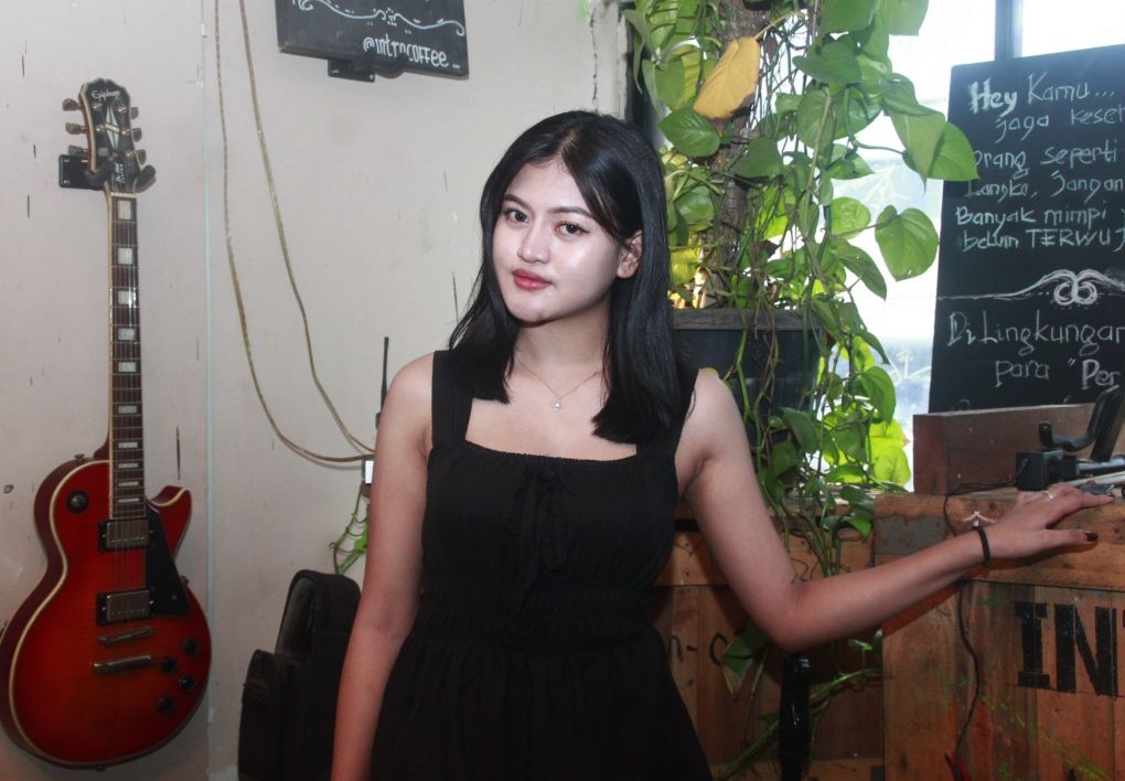 Karyn Rilis “Jika Memang”, Lagu Duka Sarat Emosi