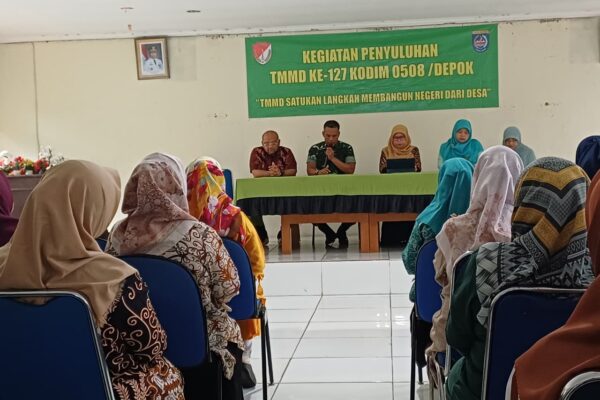 Edukasi Warga Lewat TMMD, Kodim 0508/Depok Hadirkan Penyuluhan Kesehatan dan KB
