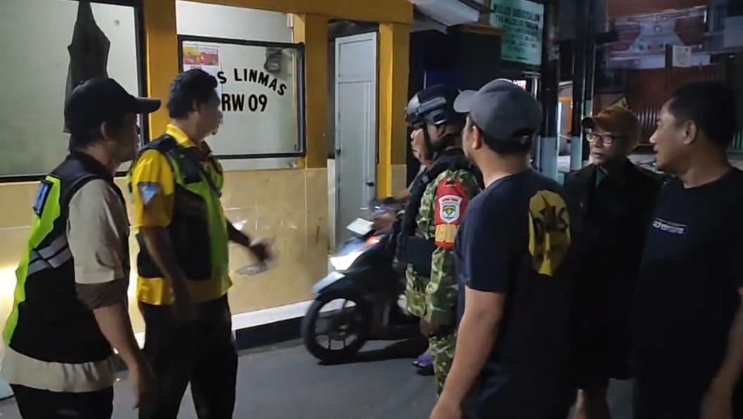 Koramil 08/Duren Sawit Gelar Patroli Malam Libur, Siaga Amankan Sahur dan Cegah Tawuran