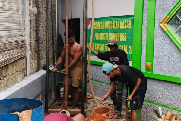 Sumur Bor TMMD Hadirkan Air Bersih untuk Wudhu di Mushallah Baitul Hikmah