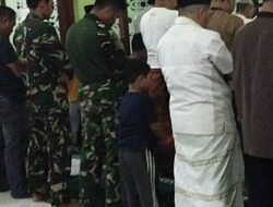 Tak Hanya Bangun Fisik, Satgas TMMD Perkuat Silaturahmi Lewat Tarawih