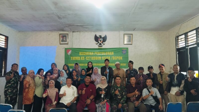 Puluhan Warga Sukamaju Ikuti Penyuluhan Non Fisik TMMD