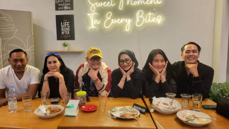 Momentum Bukber ‘Hitam-Hitam’ Jadi Ajang Reuni Hangat Grup Sehati Bersama Anggota DPRD Kota Bogor