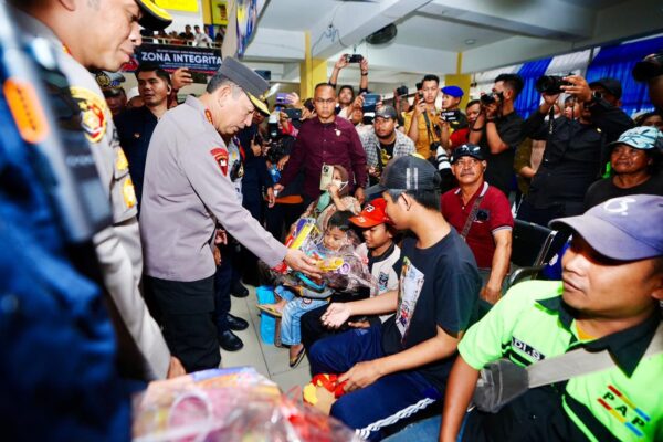 Kapolri Minta Sopir Bus Waspada Saat Mudik: Kalau Lelah Segera Istirahat