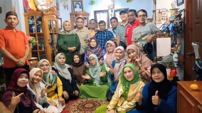 Kesembuhan Ibu Siti Chaeriah Usai Koma, Alumni SMA Wijaya Kusuma 1988 Gelar Syukuran Halal Bihalal Penuh Haru