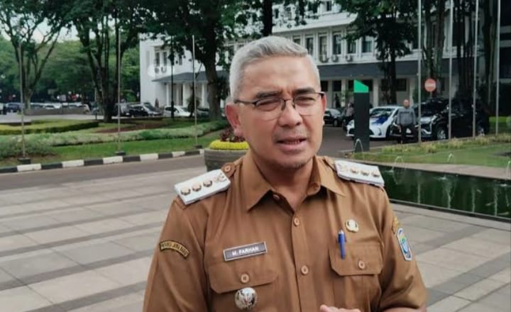 Evaluasi Kinerja 1.500 Penyapu Jalan, Wali Kota Bandung Akui Belum Efektif: Pemkot Siapkan Sistem Digital dan Kolaborasi Provinsi