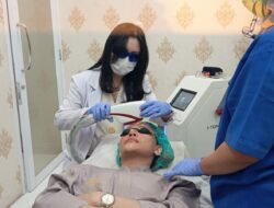 Demi Single Baru, Penyanyi Yesi Bintank Jalani Perawatan Wajah Premium di Klinik D’Elegance Tebet