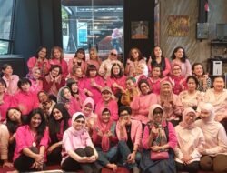 Ussy Pieters Turun Langsung Latih Paduan Suara PAPPRI DKI Jakarta, Nuansa Pink Jadi Bukti nyata Transformasi Kedisiplinan